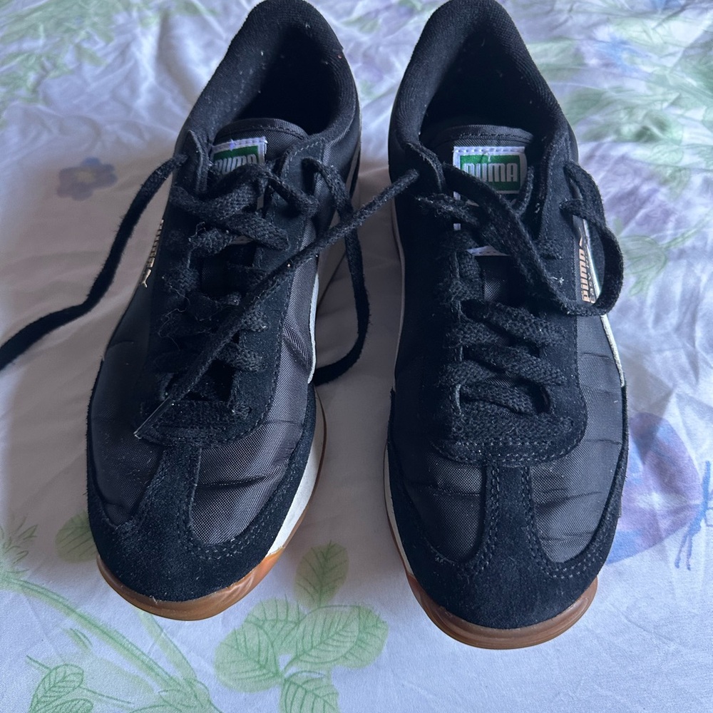 Puma Black Sneakers